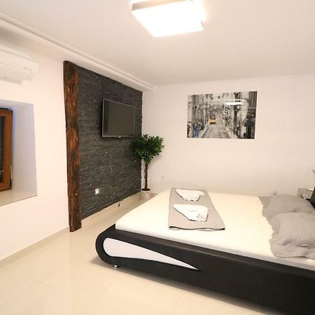Apartment Porto With Terrace Baška Extérieur photo