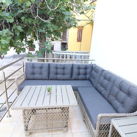 Apartment Porto With Terrace Baška Extérieur photo