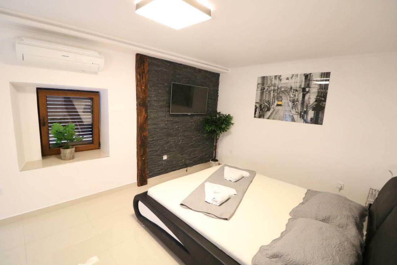 Apartment Porto With Terrace Baška Extérieur photo